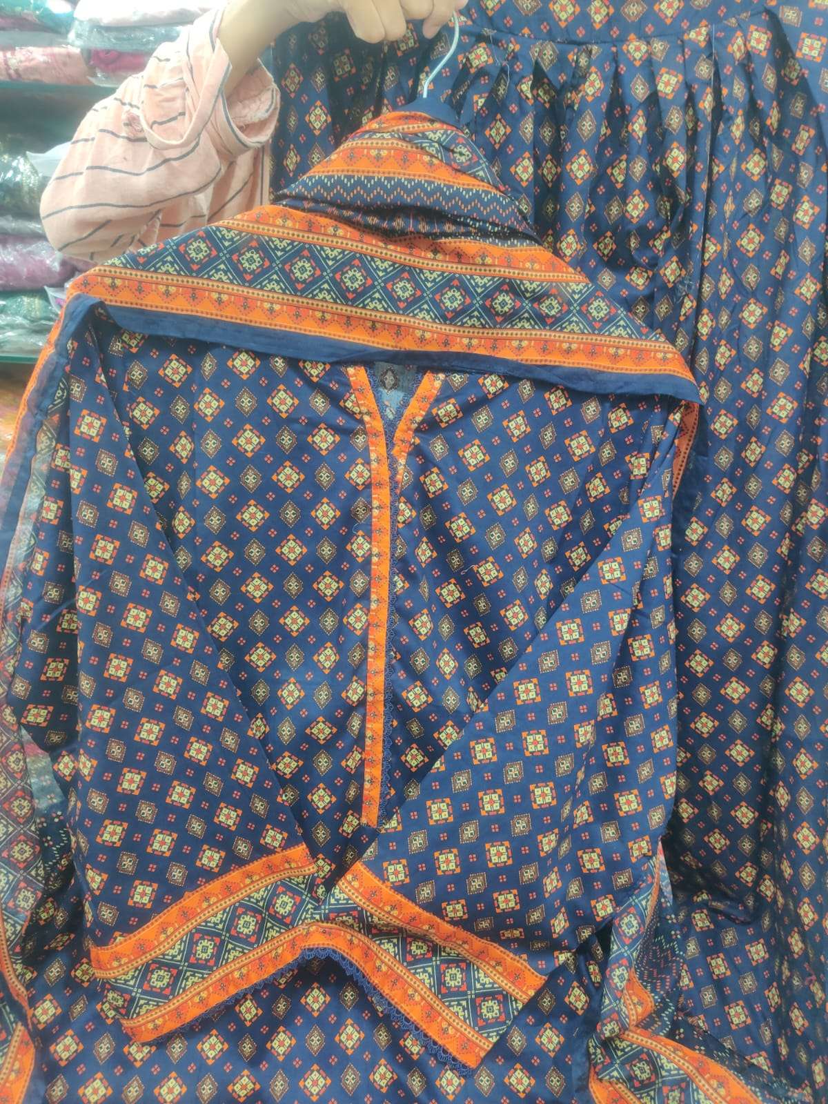 Exclusive Printed with Farshi Shalwar Volume 4 BY BIN SAEED